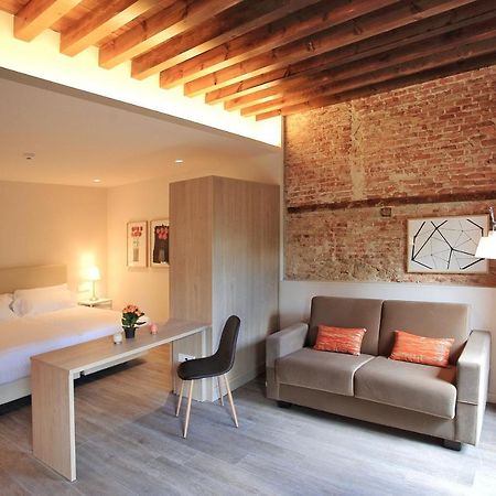 San Lorenzo Suites Сан Лоренсо де Ел Ескориал Екстериор снимка